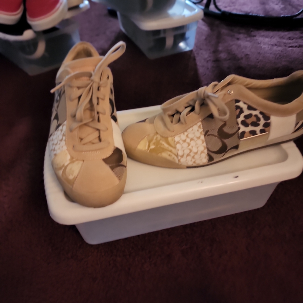 Coach shoes